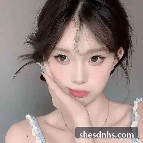 露天石灰石矿山颚式破碎机给料口J9直营集团【CHINA】官方网站连续作业